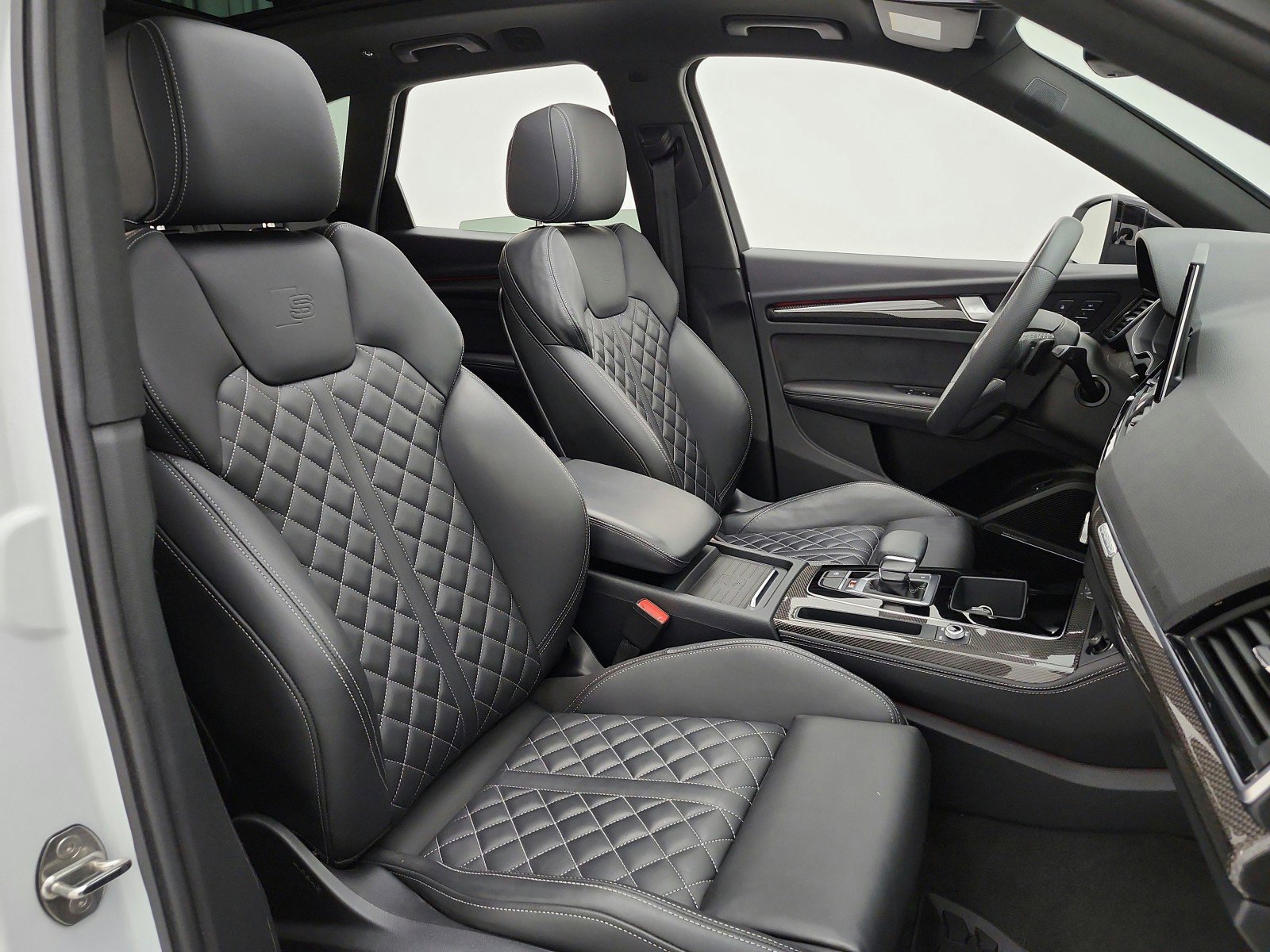Used 2024 Audi SQ5 Prestige AWD/4WD image 18