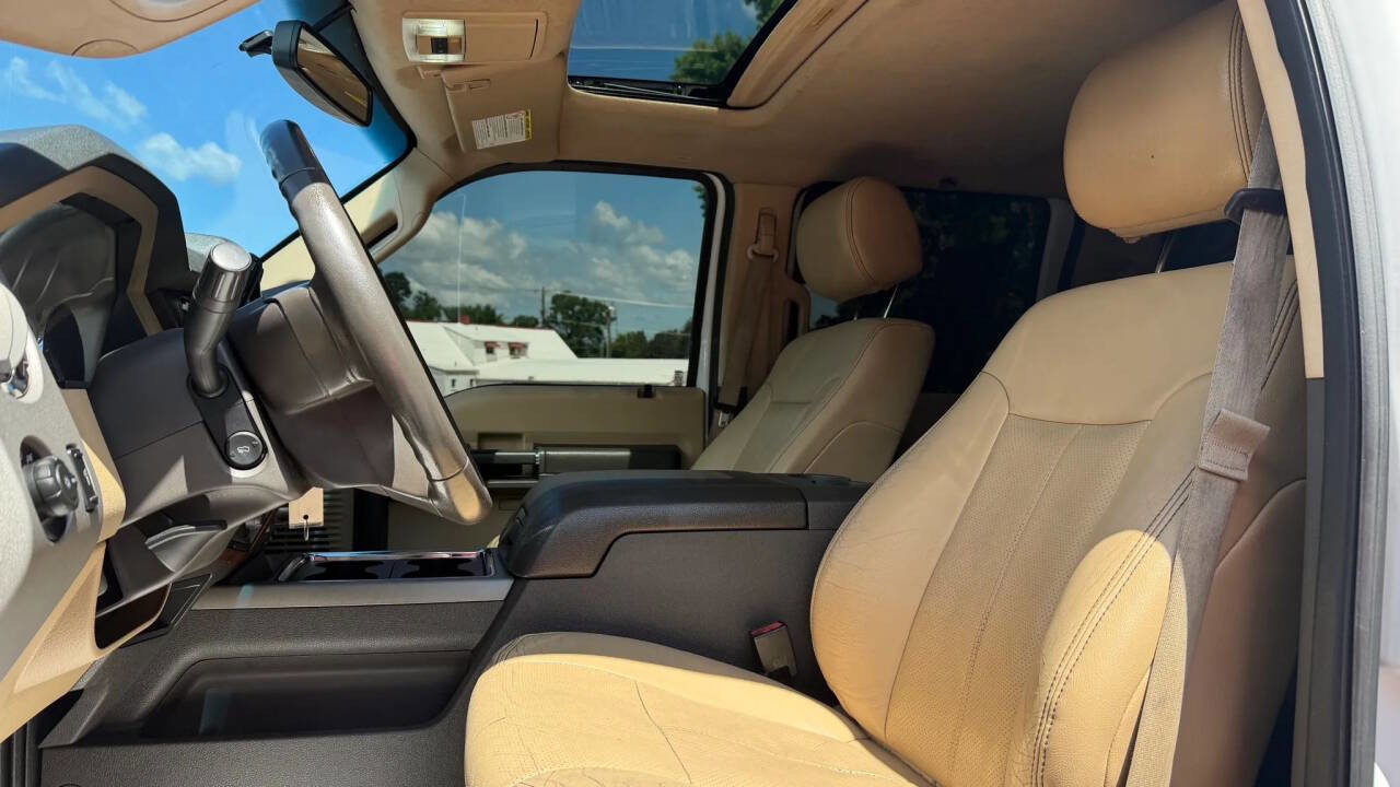 Used 2015 Ford F350 Lariat w/ Lariat Ultimate Package AWD/4WD image 13