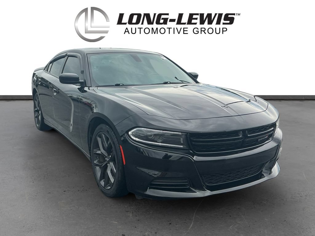 Used 2022 Dodge Charger SXT w/ Plus Group RWD image 10