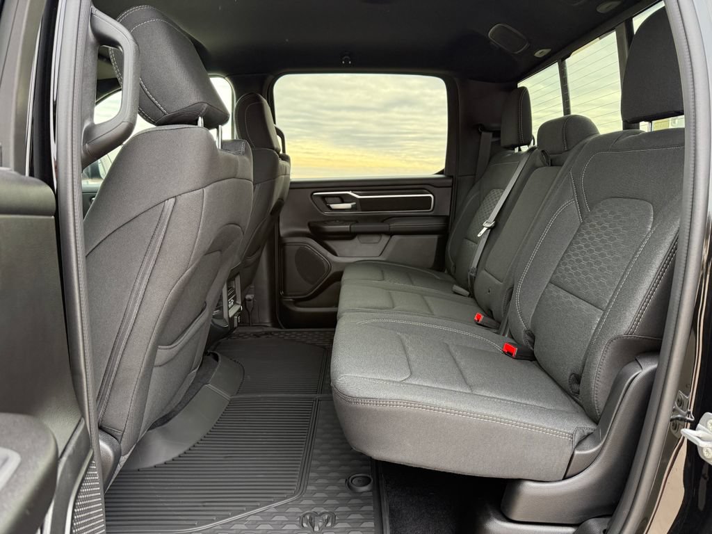 New 2026 RAM 1500 Big Horn AWD/4WD image 28