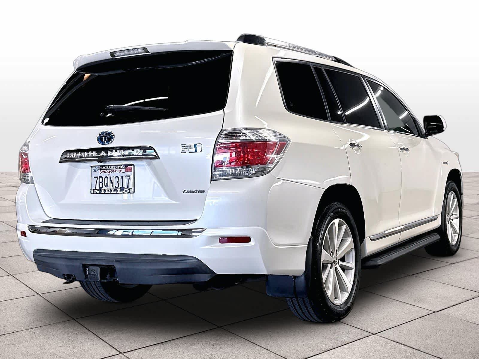 Used 2013 Toyota Highlander Limited AWD/4WD image 14