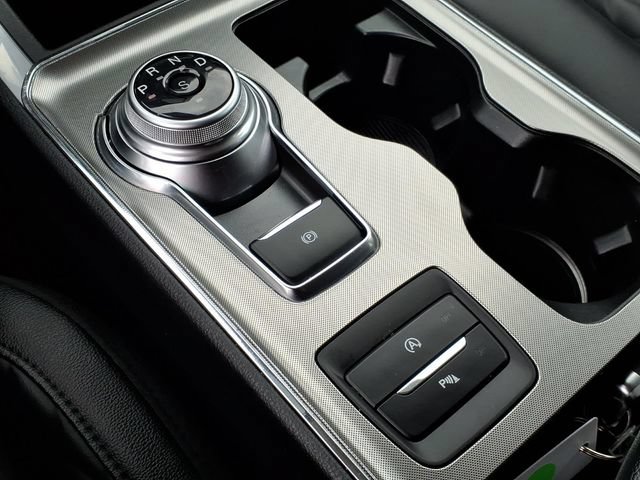 Certified 2024 Ford Edge Titanium AWD/4WD image 28