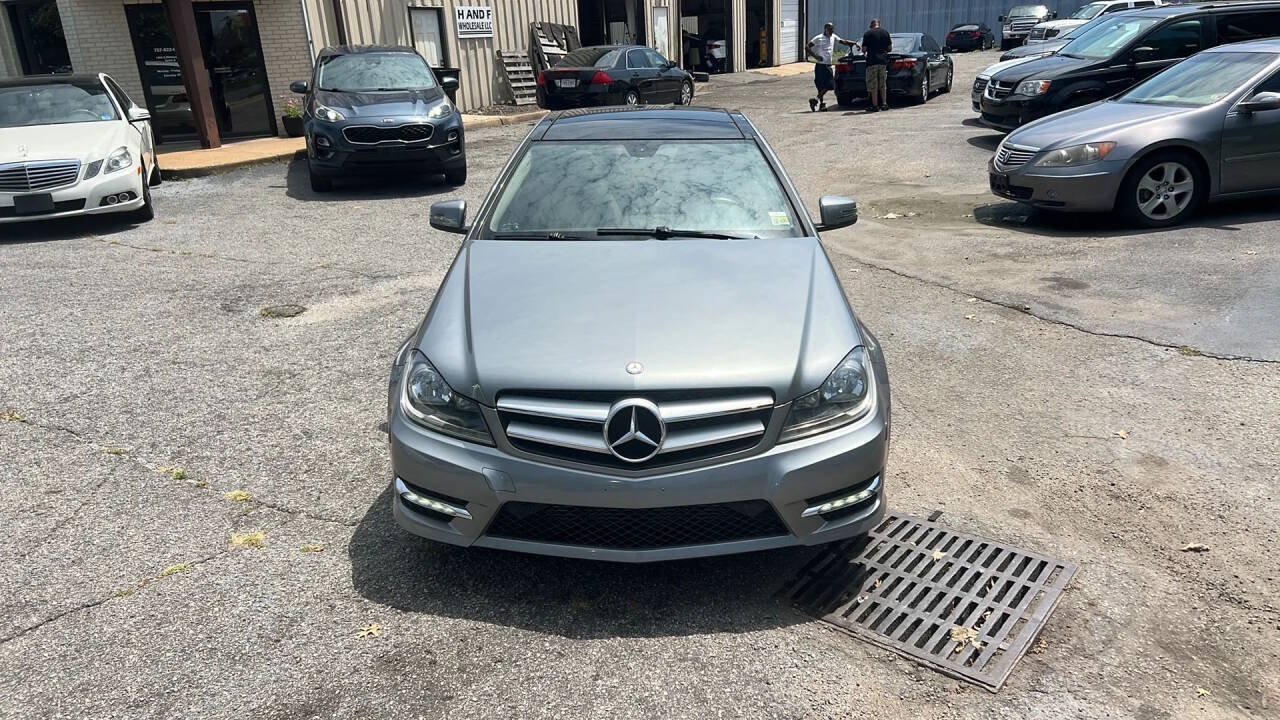 Used 2013 Mercedes-Benz C 250 Coupe image 2