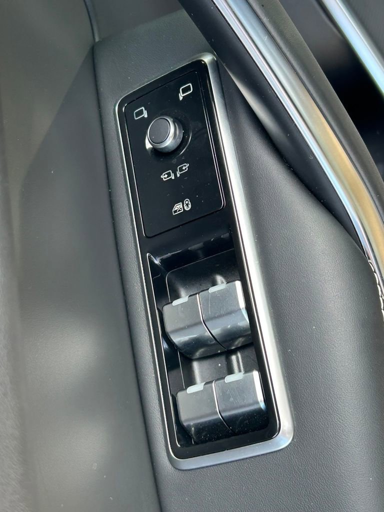 Used 2024 Jaguar F-PACE R-Dynamic S image 24