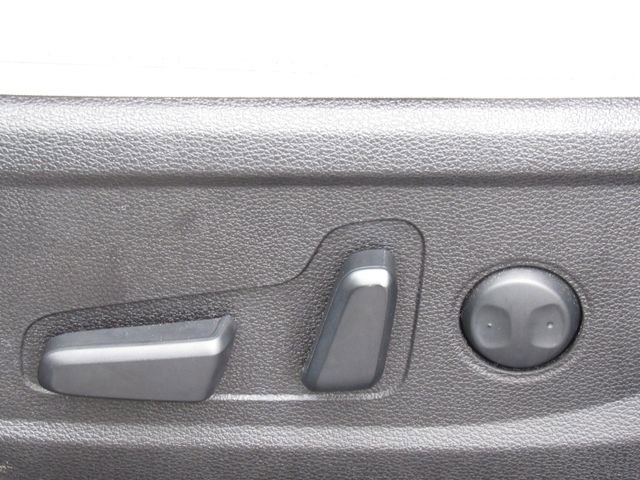 Used 2022 Kia Telluride EX FWD image 11