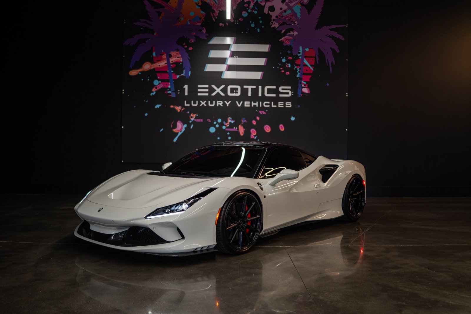 Used 2022 Ferrari F8 Tributo RWD image 1