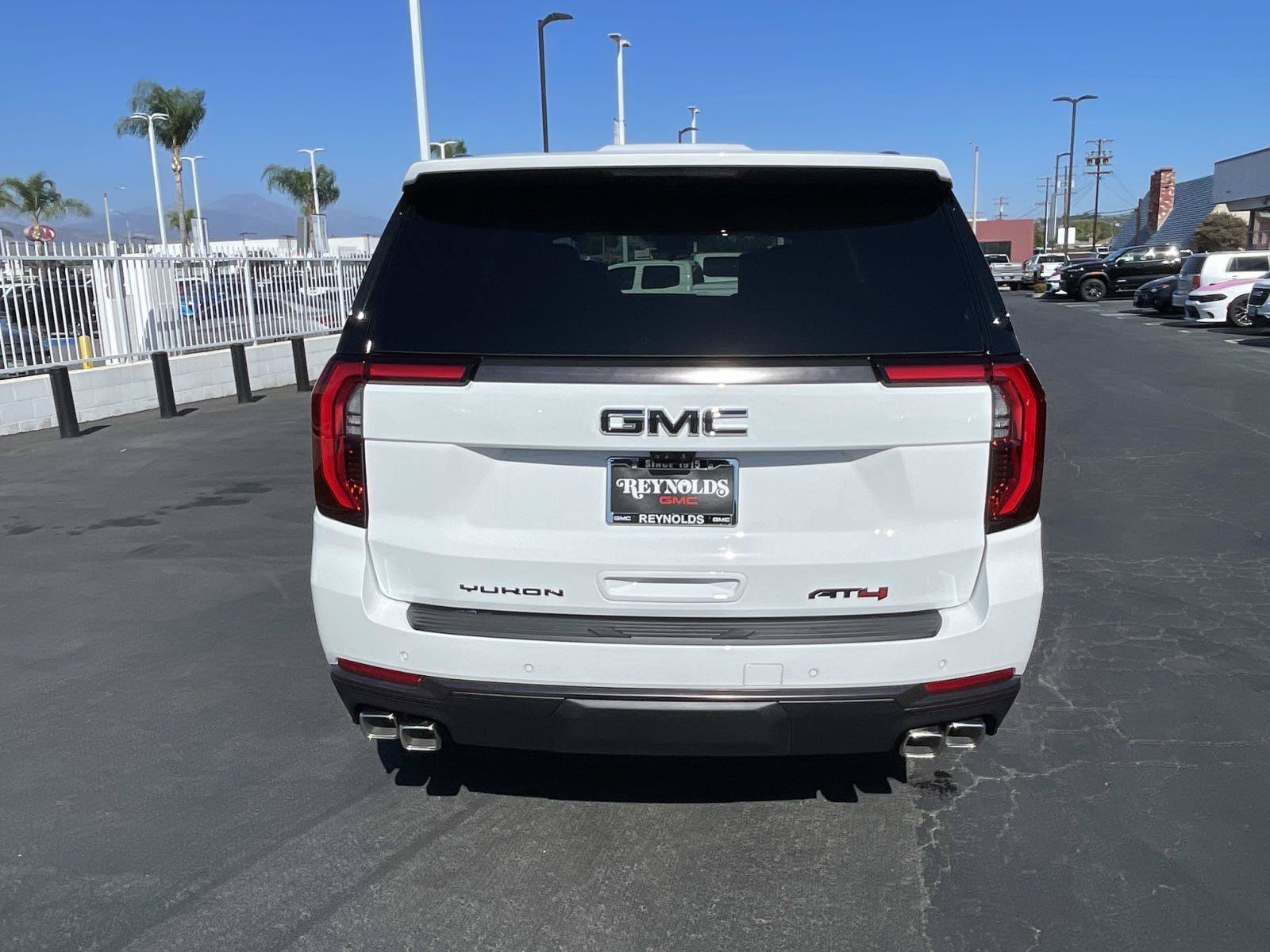 New 2026 GMC Yukon AT4 Ultimate AWD/4WD image 5
