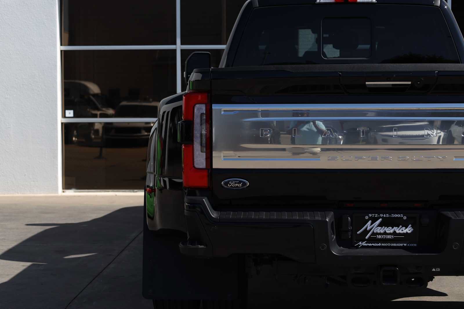 Used 2024 Ford F350 Platinum AWD/4WD image 55