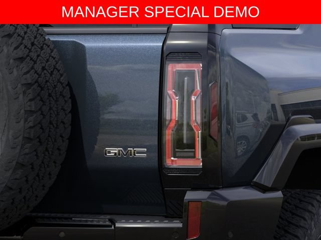 Used 2026 GMC Hummer EV SUV AWD/4WD image 11