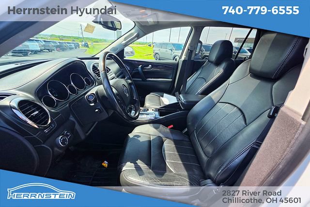 Used 2017 Buick Enclave Premium AWD/4WD image 25