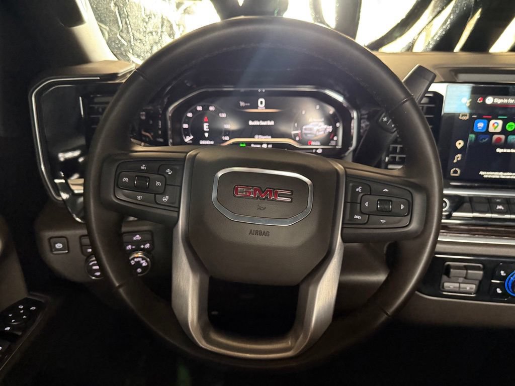 Used 2025 GMC Sierra 1500 SLE AWD/4WD image 14