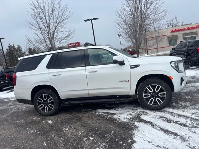 Used 2024 GMC Yukon AT4 w/ Technology Package image 3