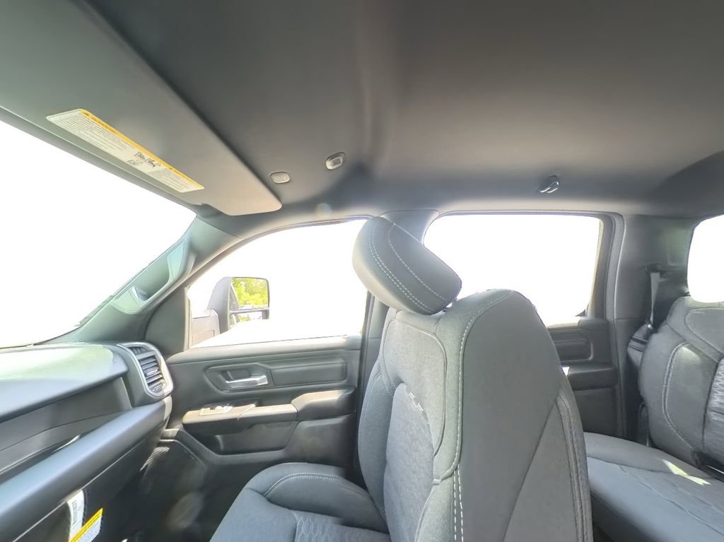 New 2025 RAM 1500 Tradesman AWD/4WD image 33