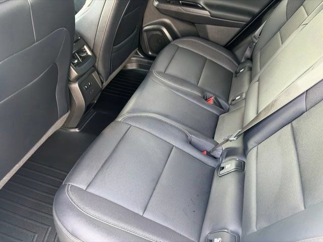 Used 2026 Chevrolet Equinox EV LT w/ Active Safety Package 3 FWD image 26