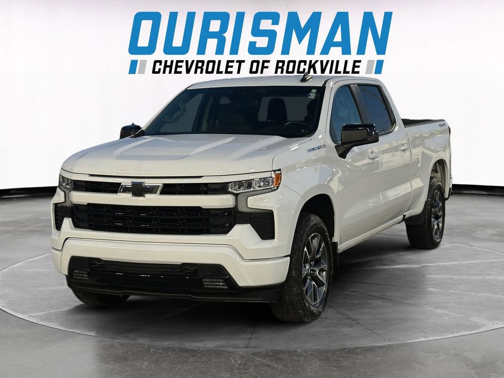 Used 2025 Chevrolet Silverado 1500 RST AWD/4WD image 2
