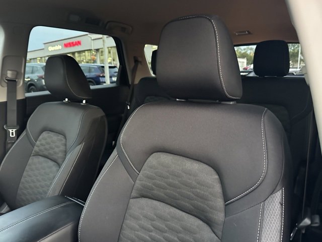 Certified 2023 Nissan Pathfinder SV w/ Black Appearance Package image 24