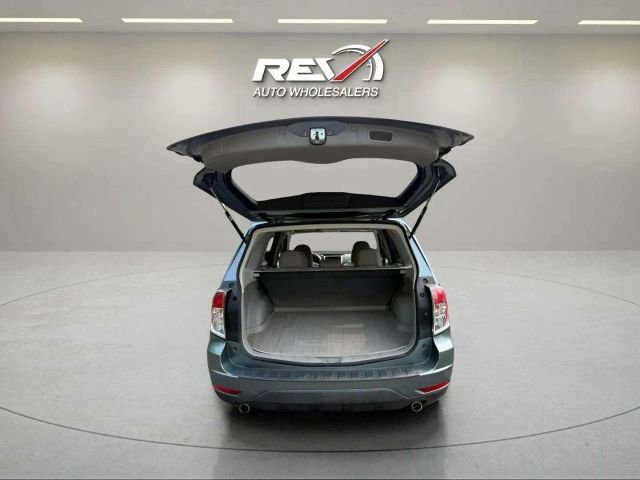 Used 2010 Subaru Forester 2.5X Premium image 28