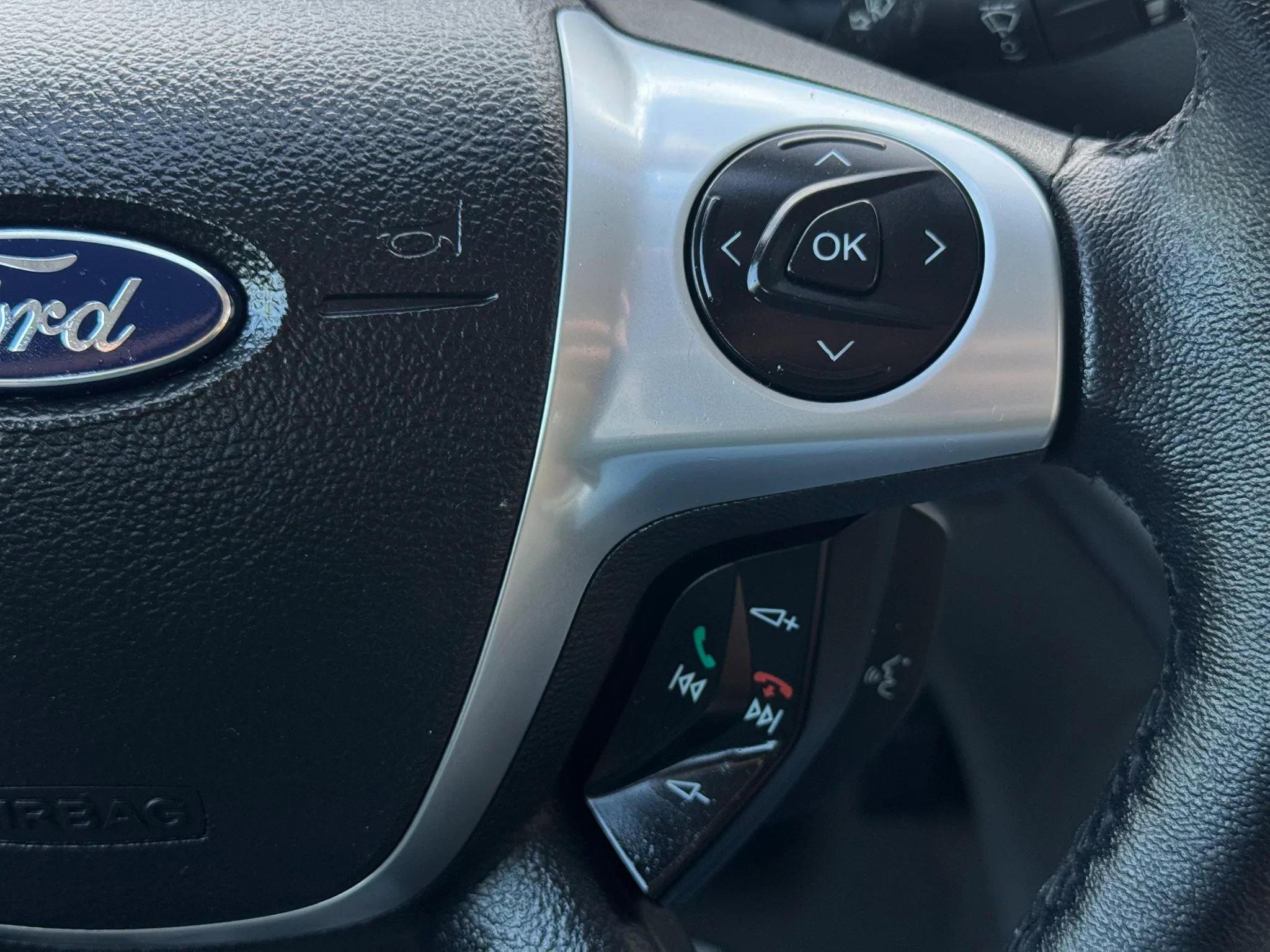 Used 2013 Ford C-MAX SEL image 31