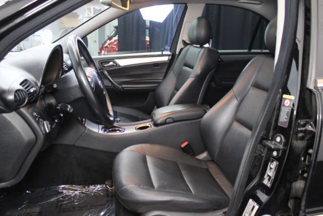 Used 2005 Mercedes-Benz C 230 Sedan image 12