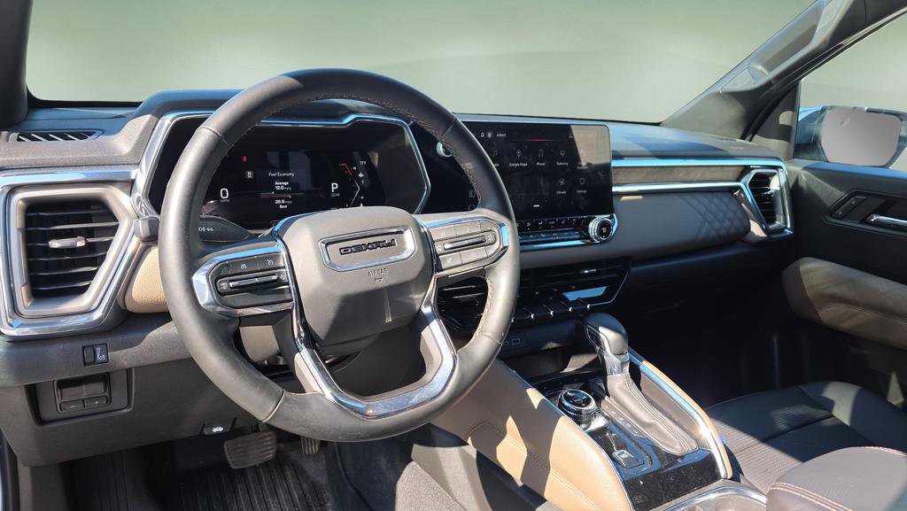 Used 2023 GMC Canyon Denali image 29