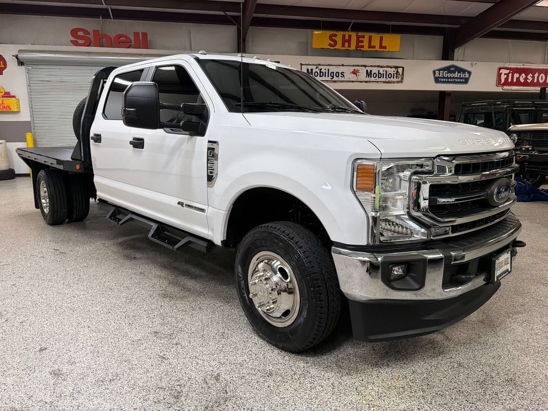 Used 2022 Ford F350 XL w/ Power Equipment Group AWD/4WD image 11