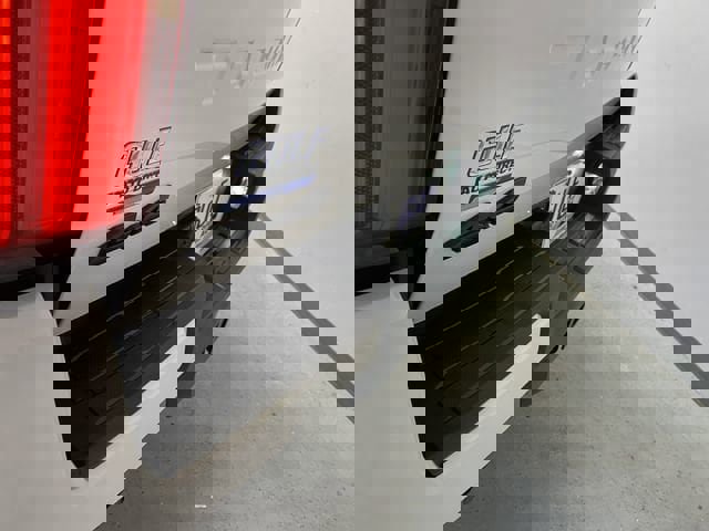 Used 2025 Toyota Tacoma TRD Off-Road image 19