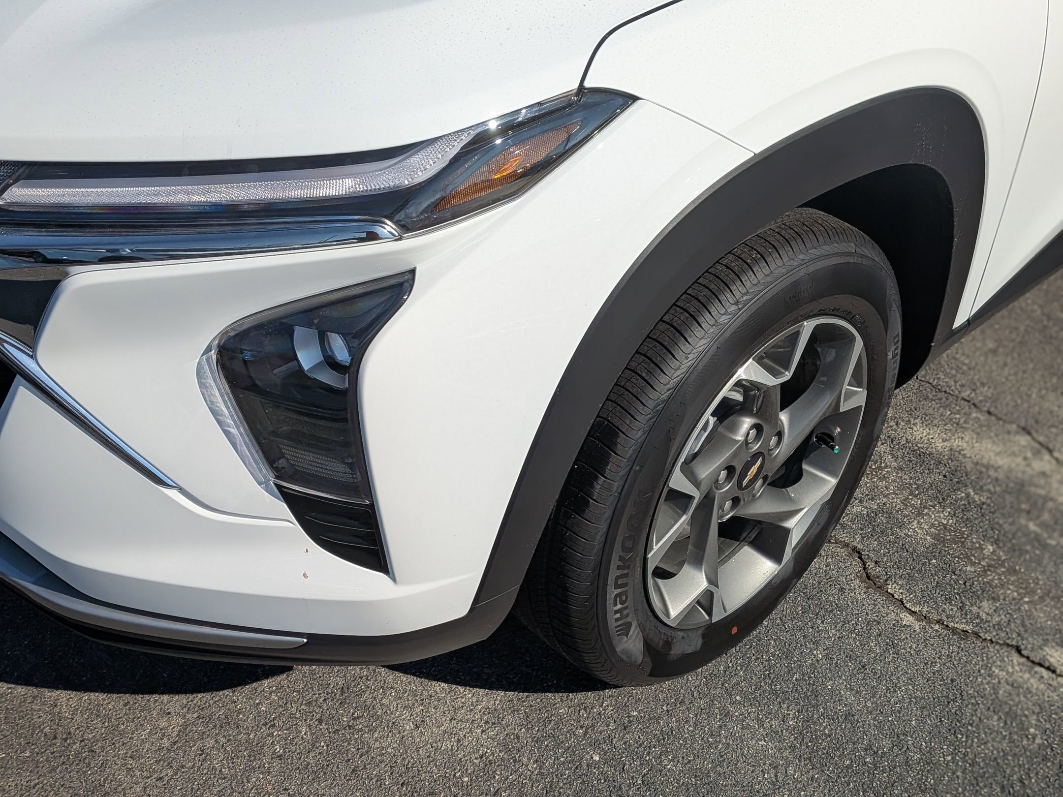 New 2026 Chevrolet Trax LT w/ Driver Confidence Package image 10