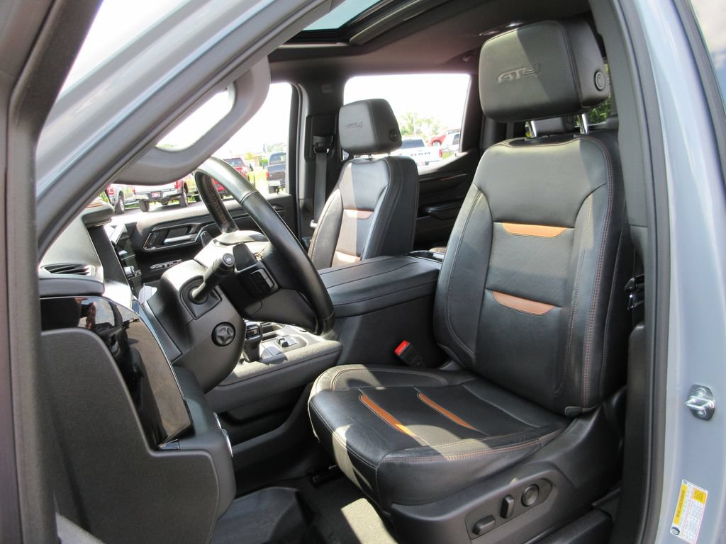 Used 2024 GMC Sierra 1500 AT4 w/ Technology Package AWD/4WD image 23
