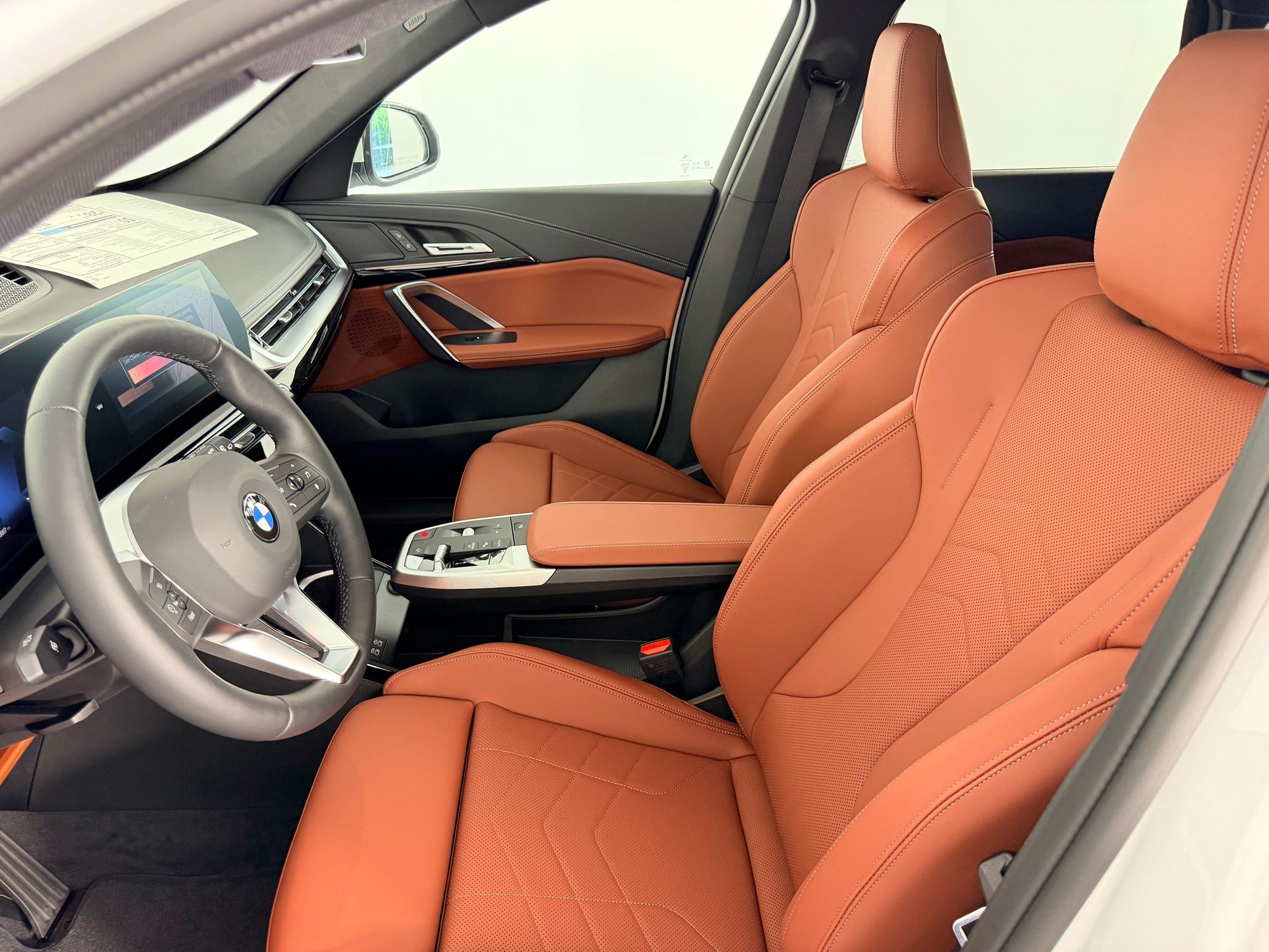 New 2026 BMW X1 xDrive28i w/ Technology Package AWD/4WD image 4