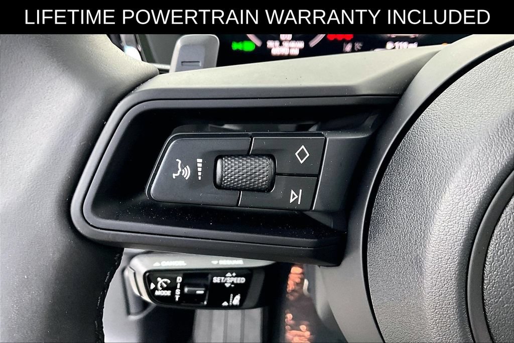 Used 2025 Porsche Panamera 4 w/ Premium Package AWD/4WD image 26