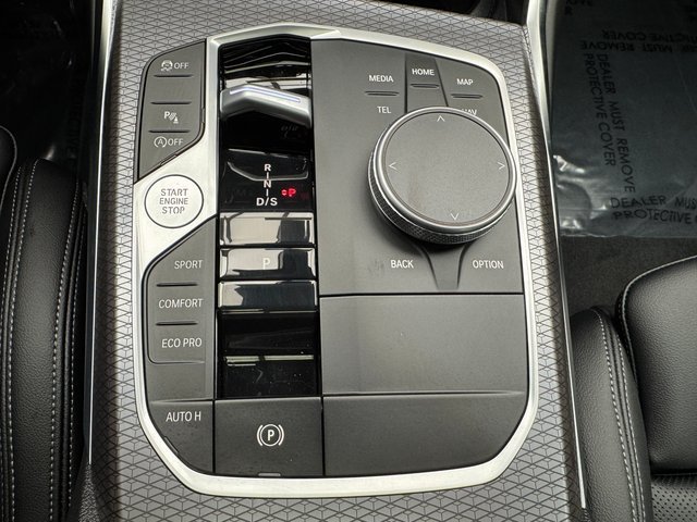 Used 2026 BMW 330i Sedan w/ M Sport Package RWD image 20