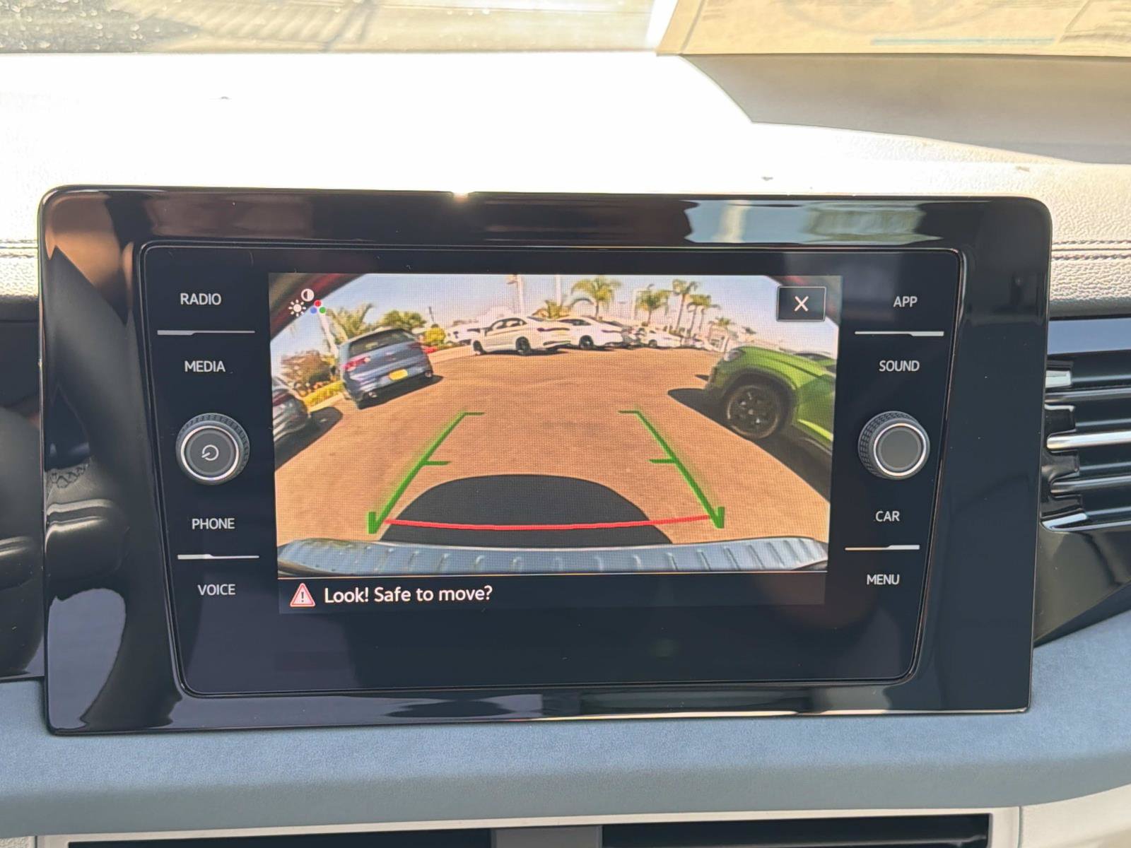 New 2026 Volkswagen Jetta SE FWD image 25