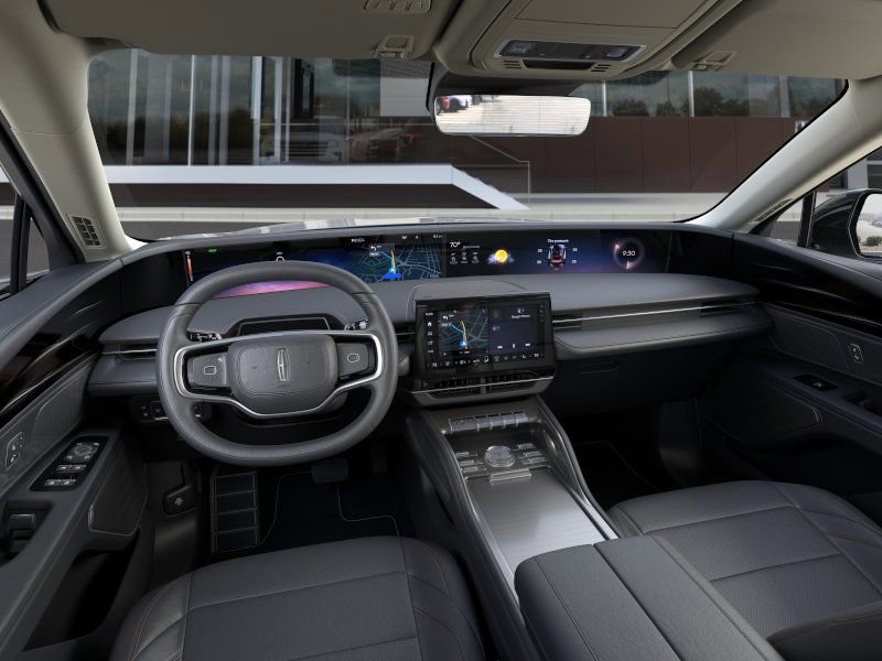 New 2026 Lincoln Nautilus Premier AWD/4WD image 9