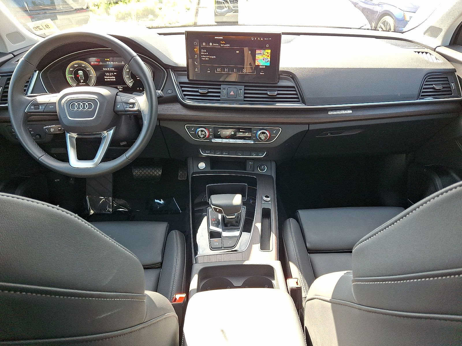 Used 2024 Audi Q5 e Premium Plus w/ Premium Plus Package AWD/4WD image 10