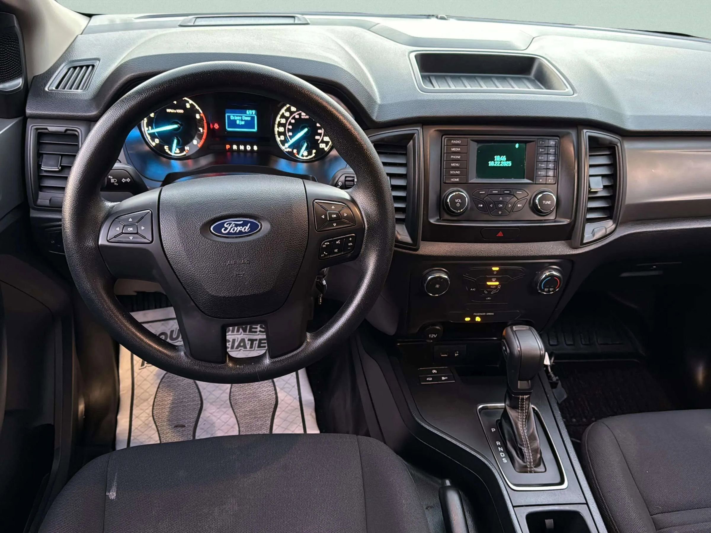 Used 2022 Ford Ranger XL image 9