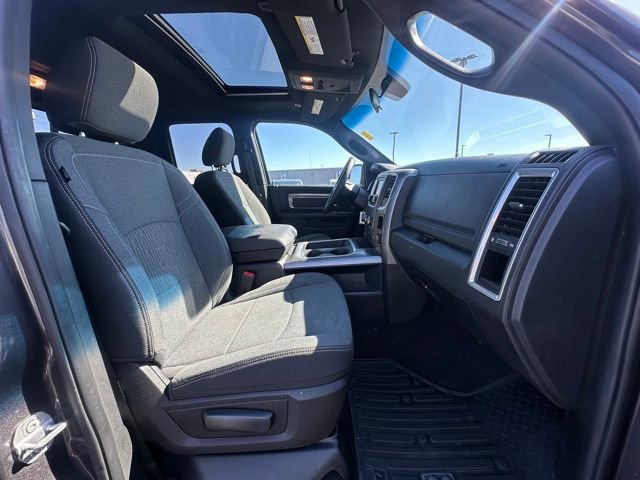 Used 2021 RAM 1500 Classic Warlock AWD/4WD image 33