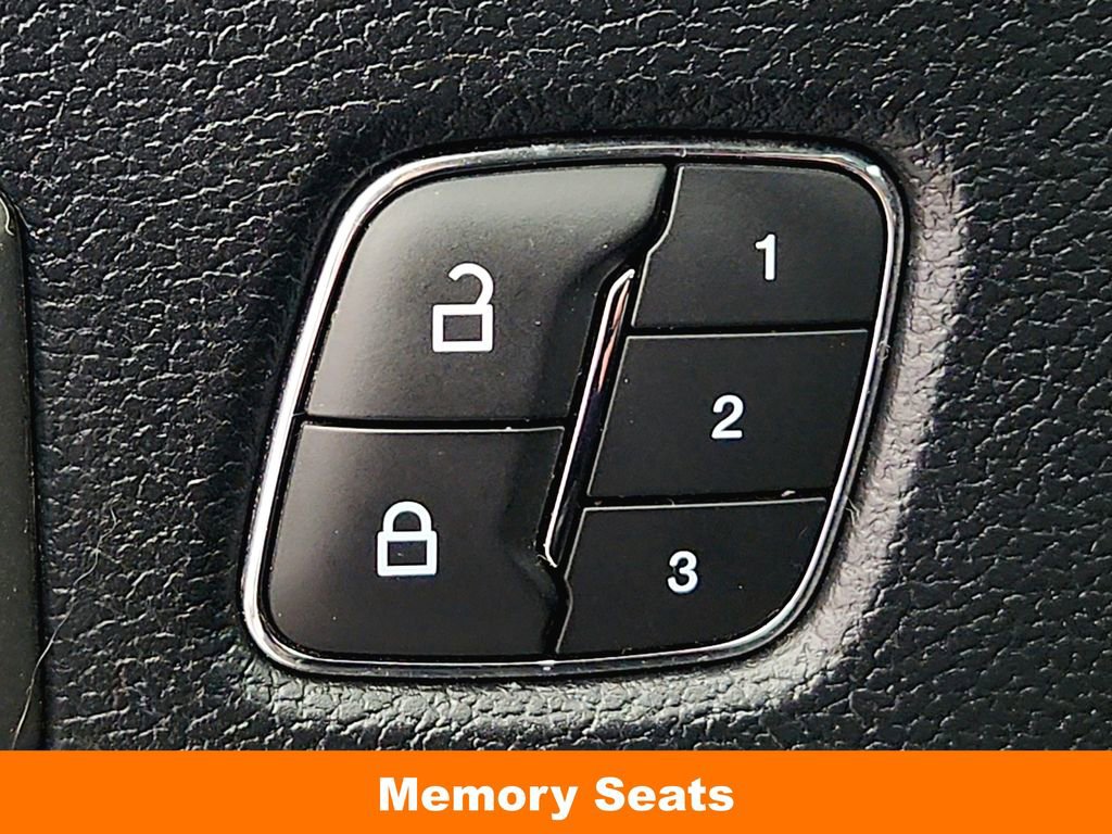 Used 2019 Ford F150 Lariat w/ Equipment Group 502A Luxury image 26