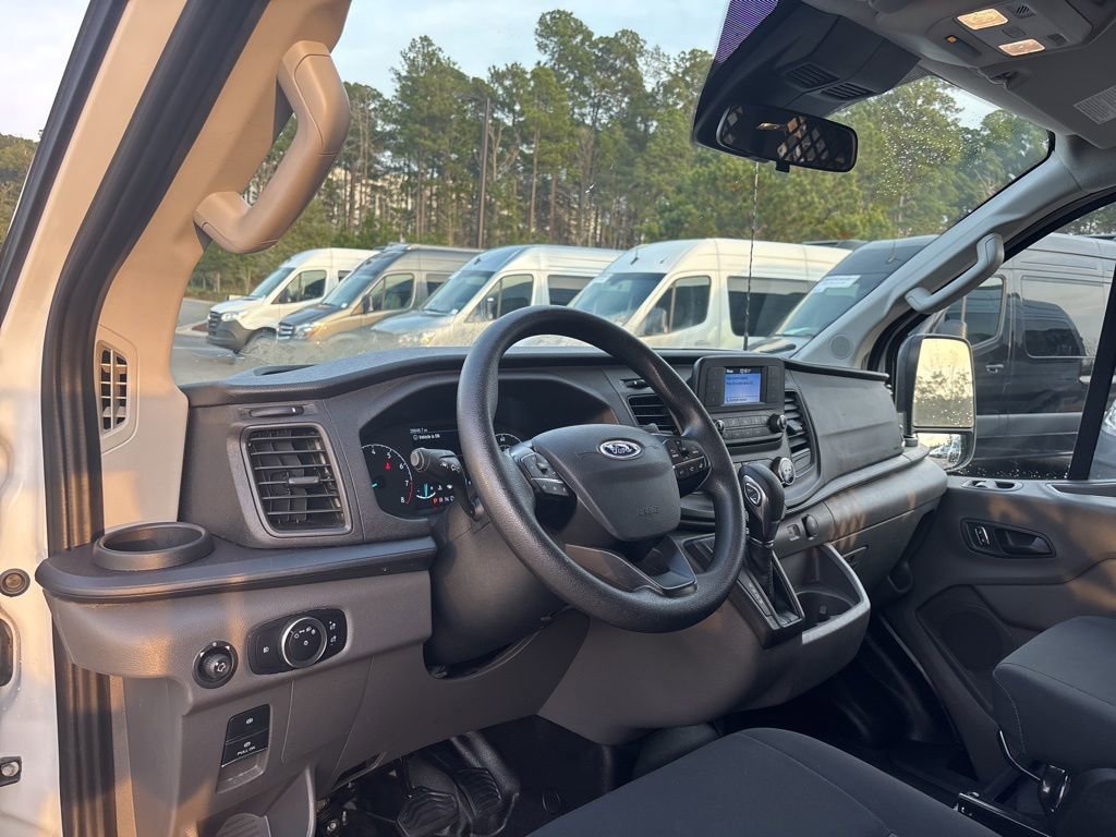 Used 2024 Ford Transit 250 Low Roof w/ Exterior Upgrade Package image 39