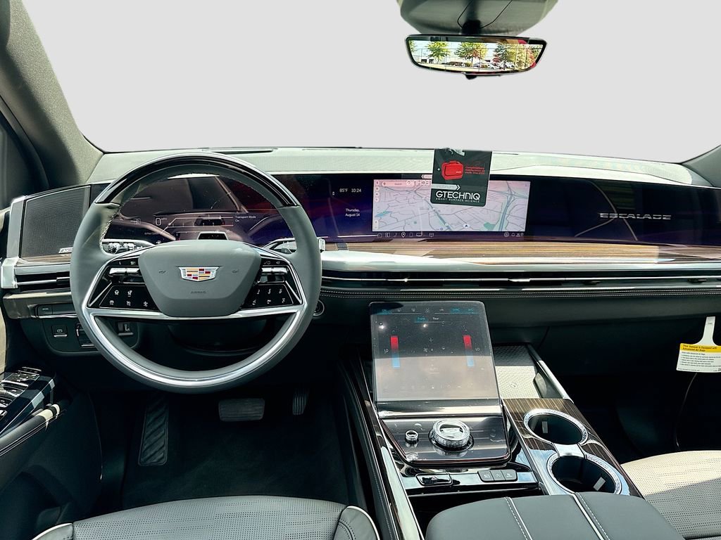 New 2025 Cadillac Escalade Premium Luxury image 24