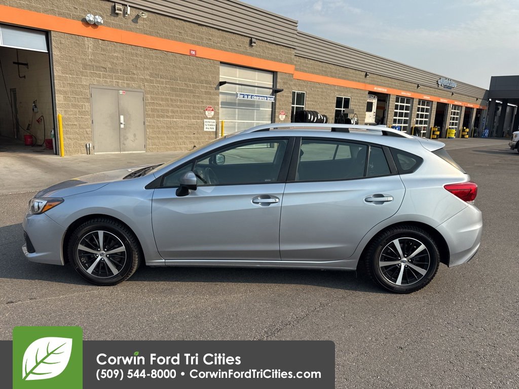 Used 2023 Subaru Impreza Premium image 11