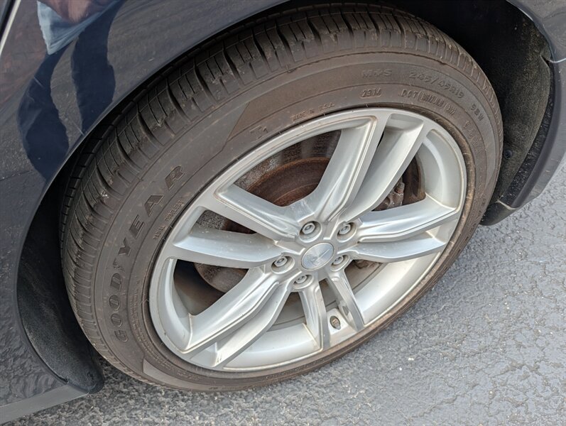 Used 2012 Tesla Model S RWD image 30