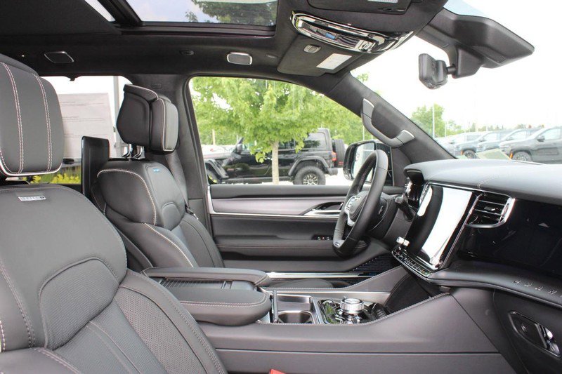 New 2024 Jeep Grand Wagoneer L Series II w/ Quick Order Packagew 28T image 20