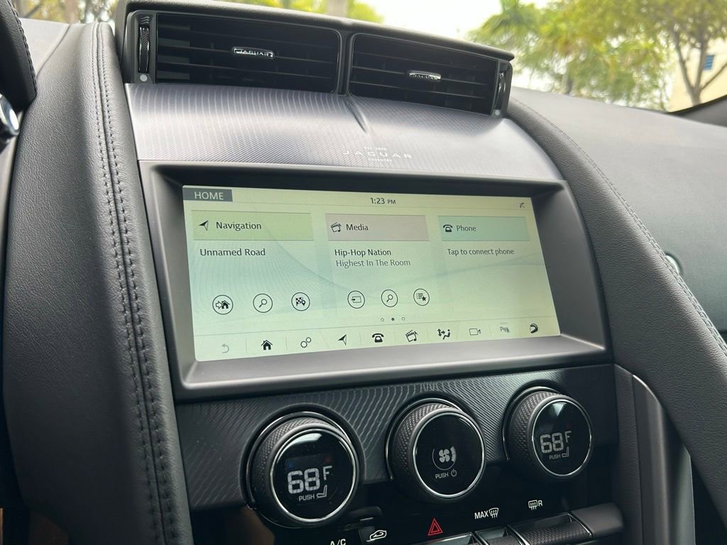 Used 2024 Jaguar F-TYPE R-Dynamic image 21