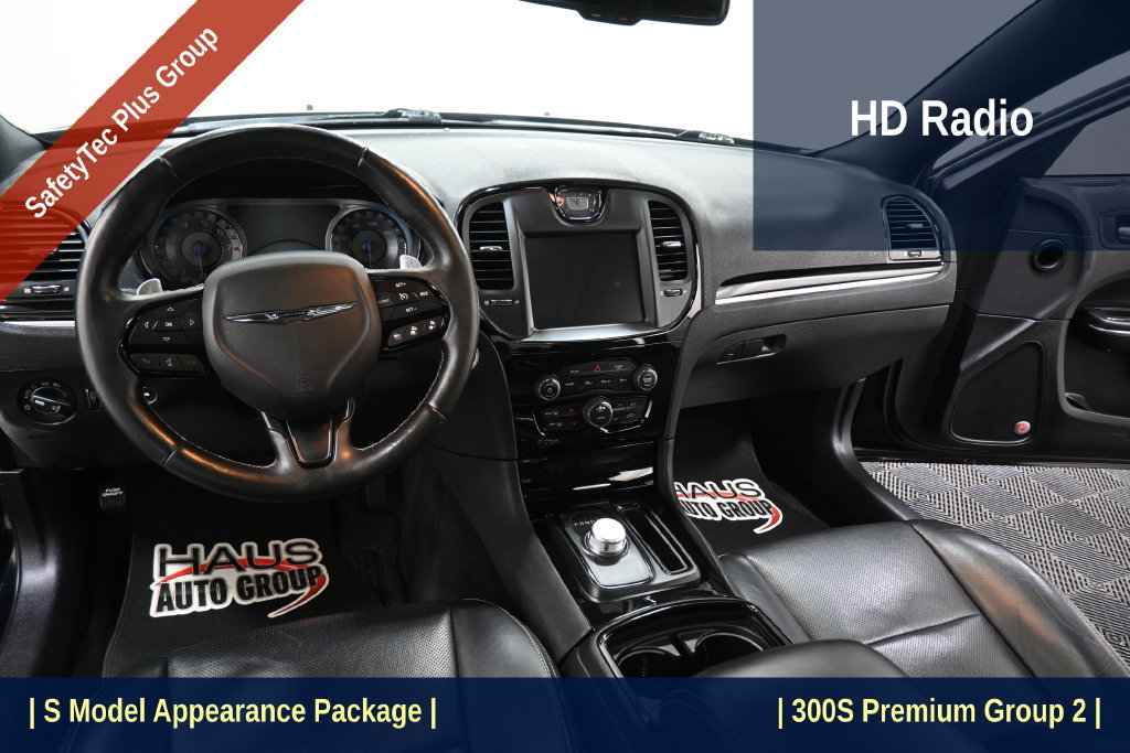 Used 2017 Chrysler 300 S w/ 300S Premium Group AWD/4WD image 5