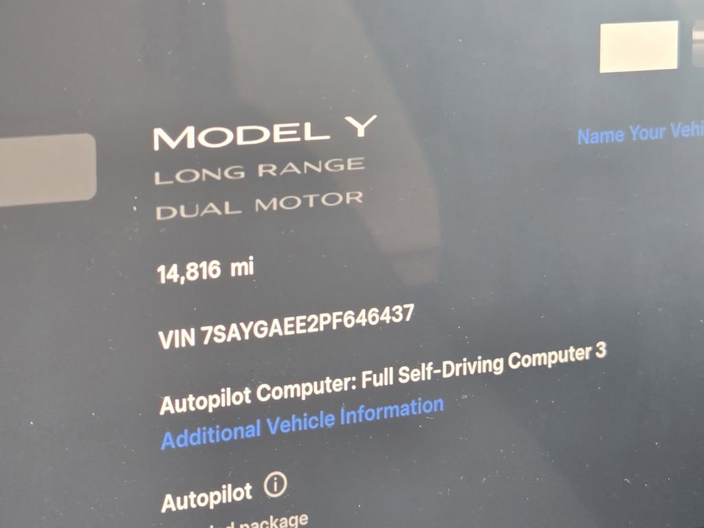 Used 2023 Tesla Model Y Long Range image 10