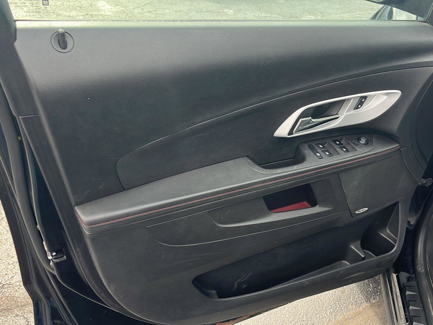 Used 2012 Chevrolet Equinox LT image 17