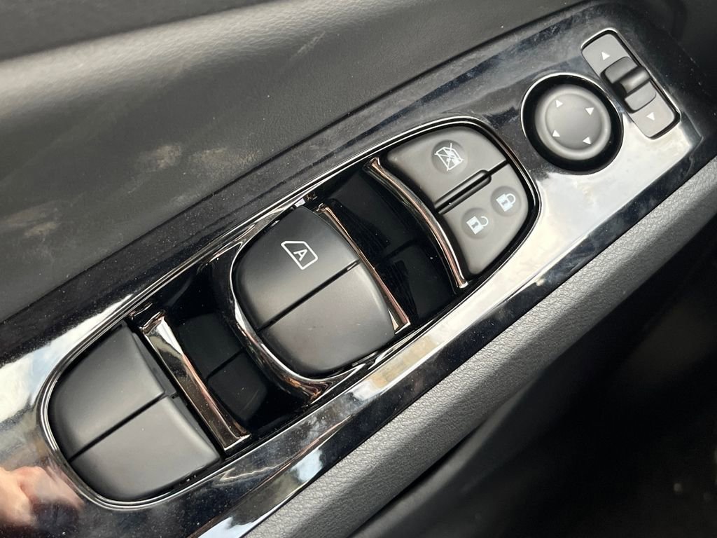 New 2025 Nissan Altima 2.5 SL FWD image 20