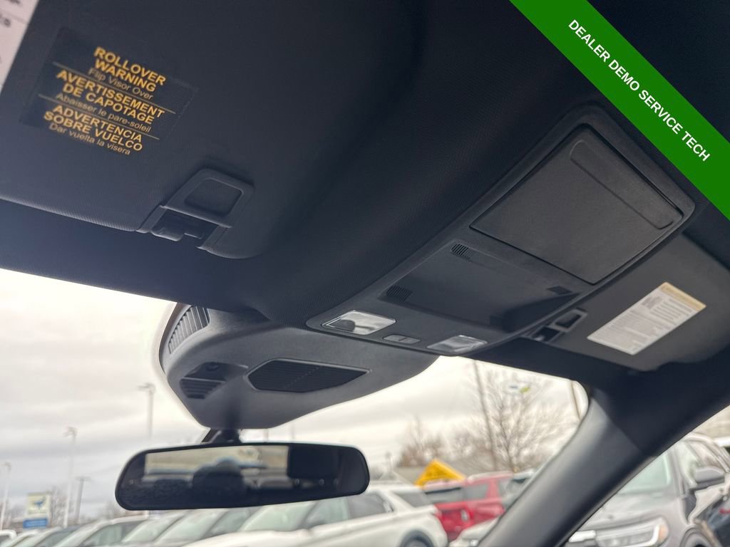 Used 2025 Ford Escape ST-Line Elite image 41