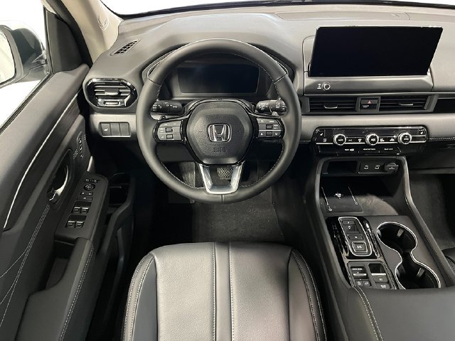 New 2026 Honda Pilot Touring image 21