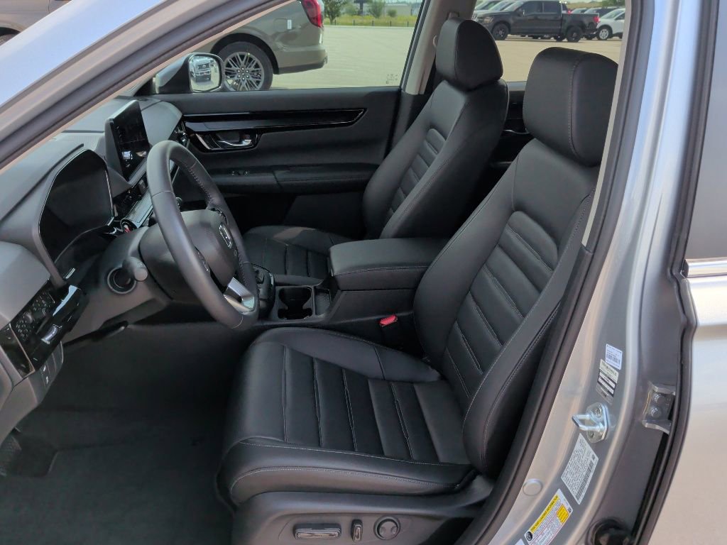 Used 2025 Honda CR-V EX-L image 12